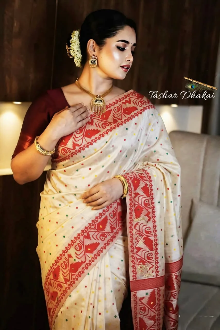 PREMIUM MATKA TASHAR DHAKAI WITH BLOUSE